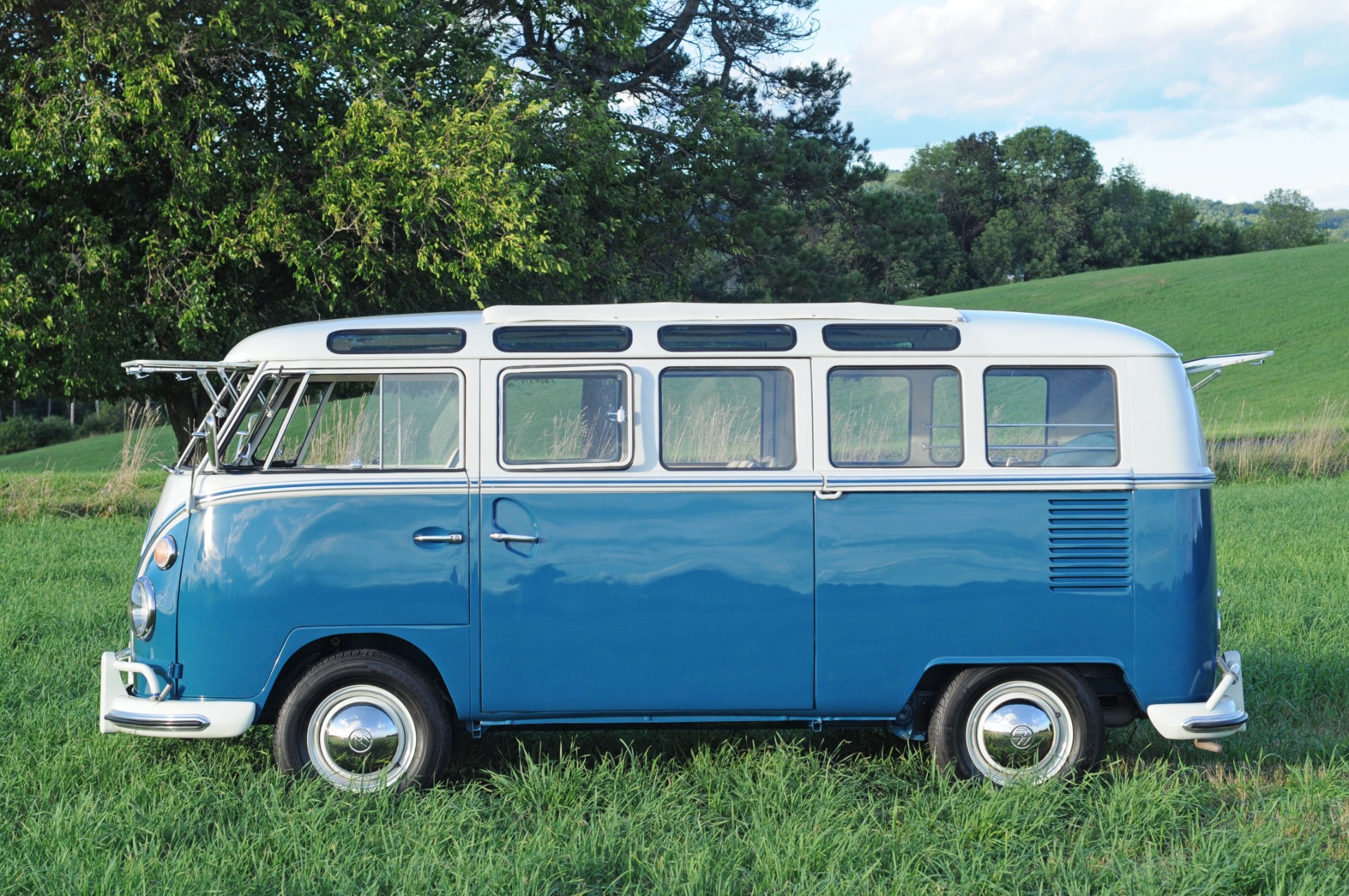 Used 1967 Volkswagen 21 Window Bus
