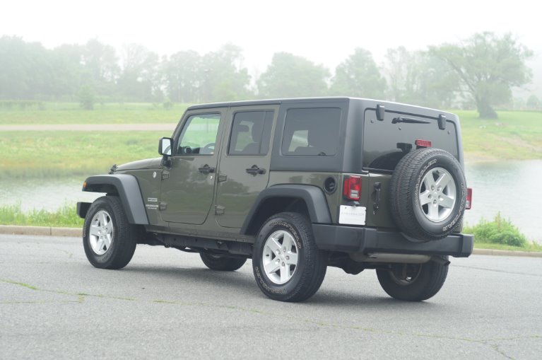 Used 2015 Jeep Wrangler Unlimited Sport