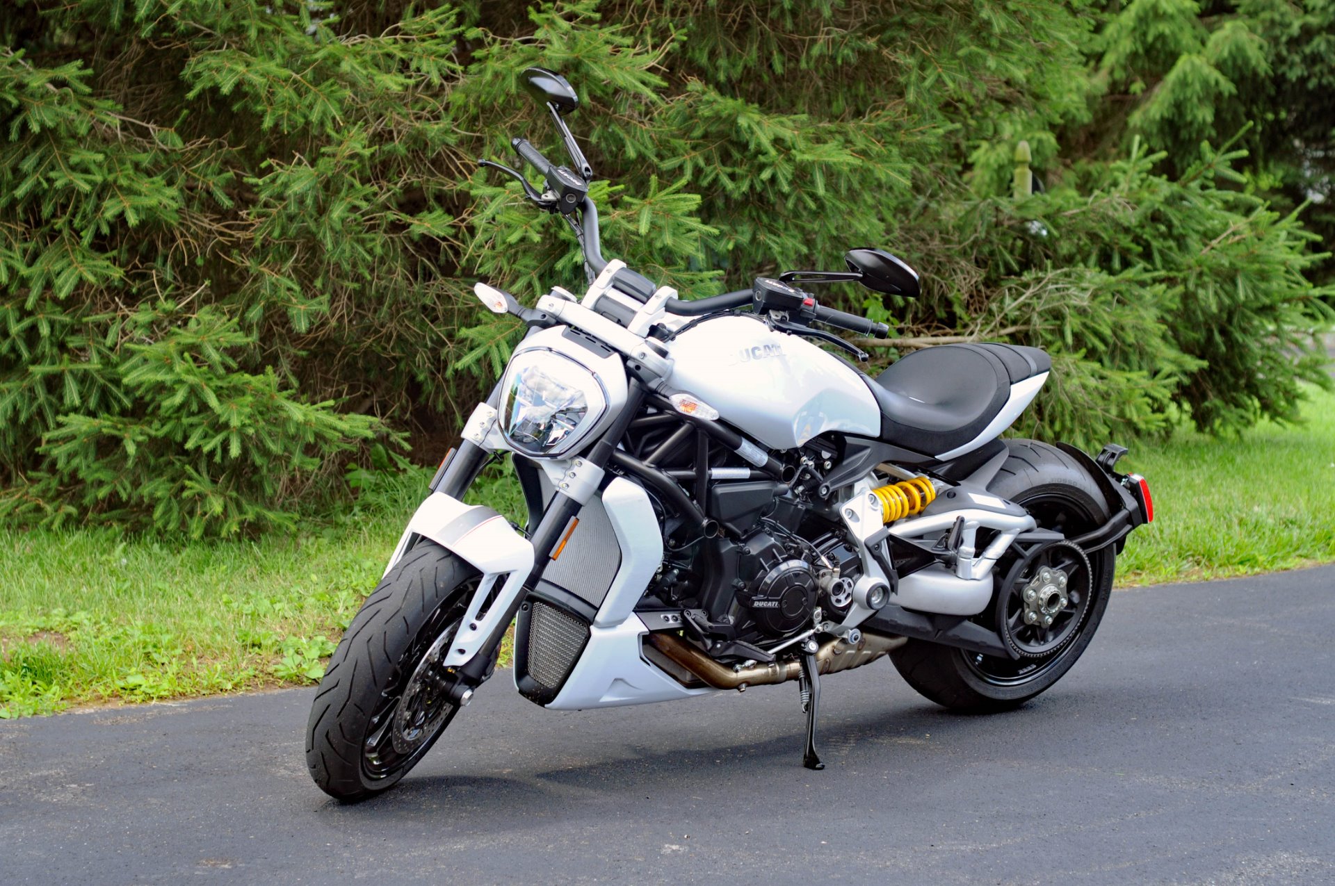 Used xdiavel discount