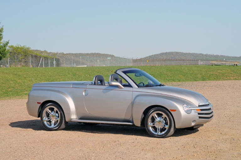 Used 2004 Chevrolet SSR LS